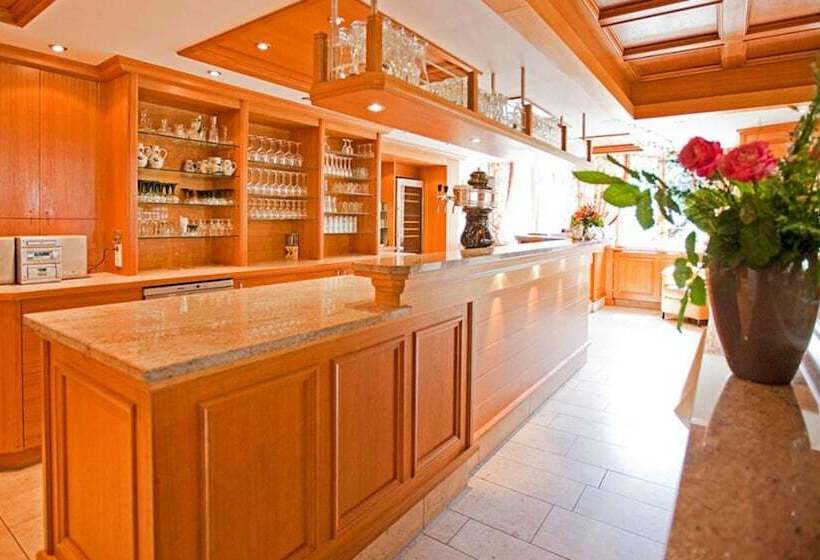 ペンション Gasthof Engel