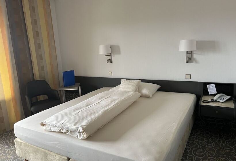 بنسيون Gasthof Seefelder Hof