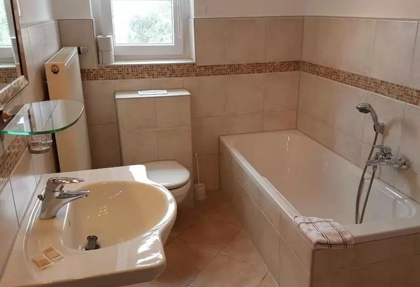 펜션 Gästehaus Graupner