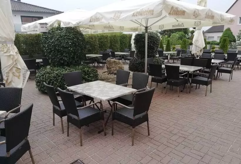 ペンション Landgasthof Niebler