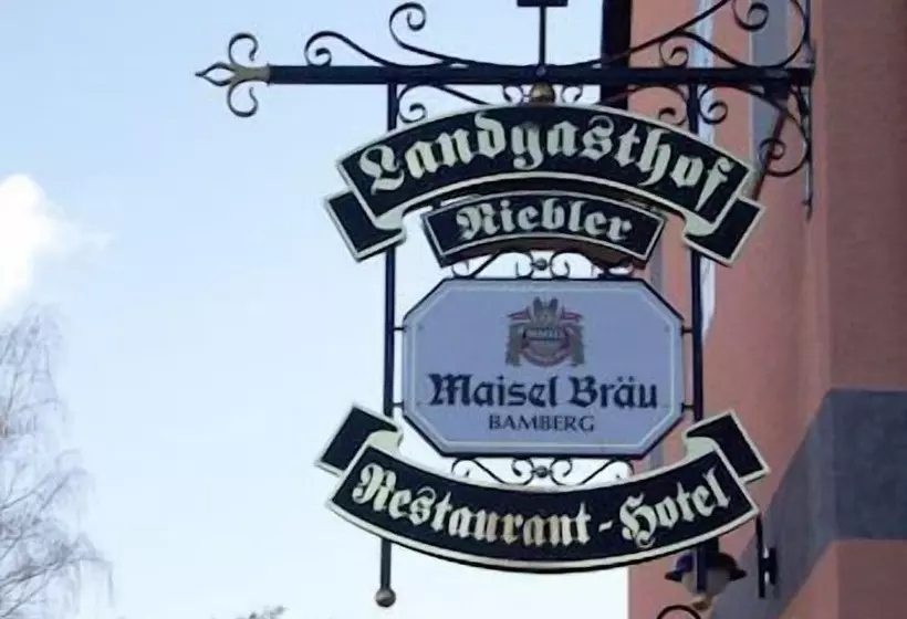 ペンション Landgasthof Niebler