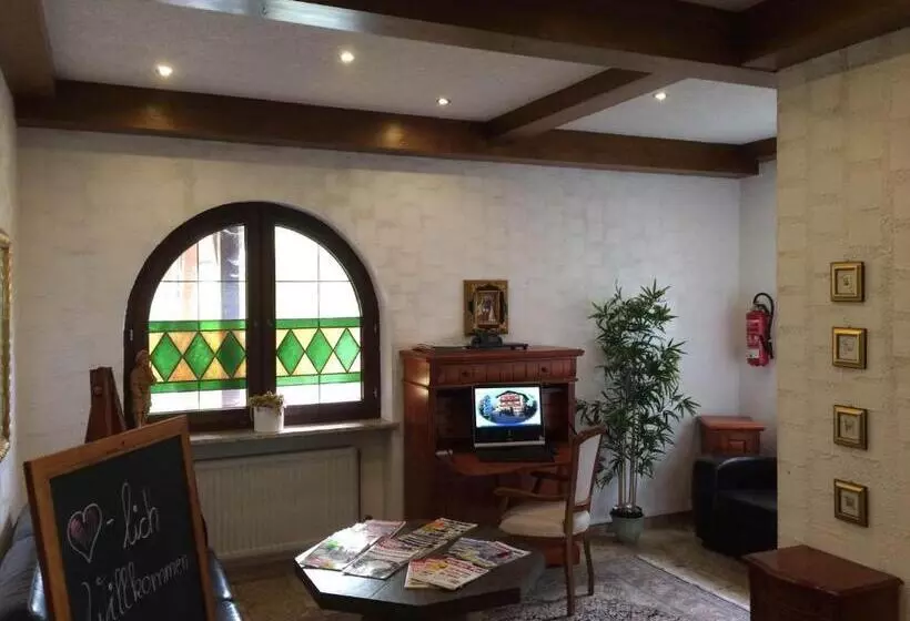 Пансион Landhotel Röfleuten