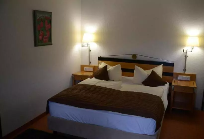 Пансион Landhotel Röfleuten