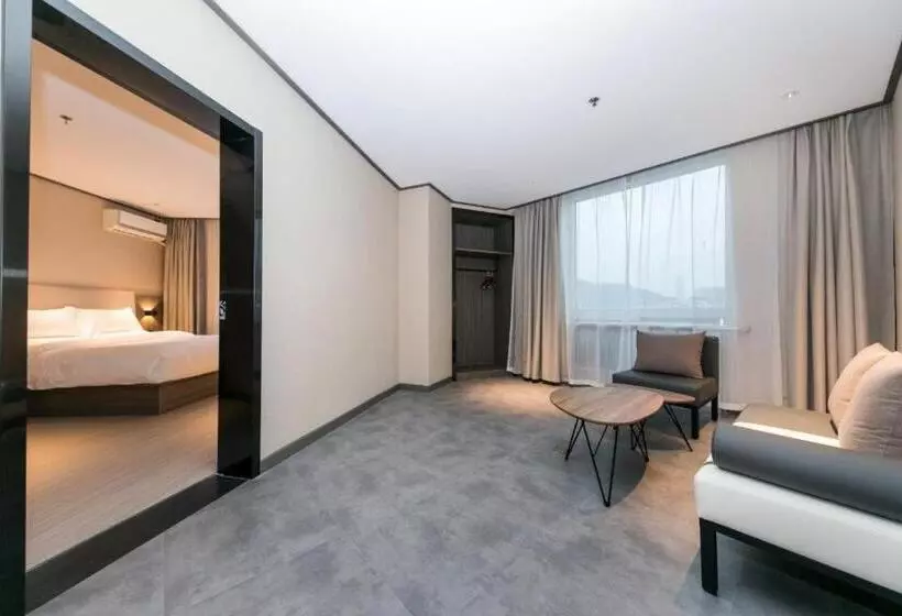 מוטל Hanting Hotel Jiaojiang Zhongshan West Road