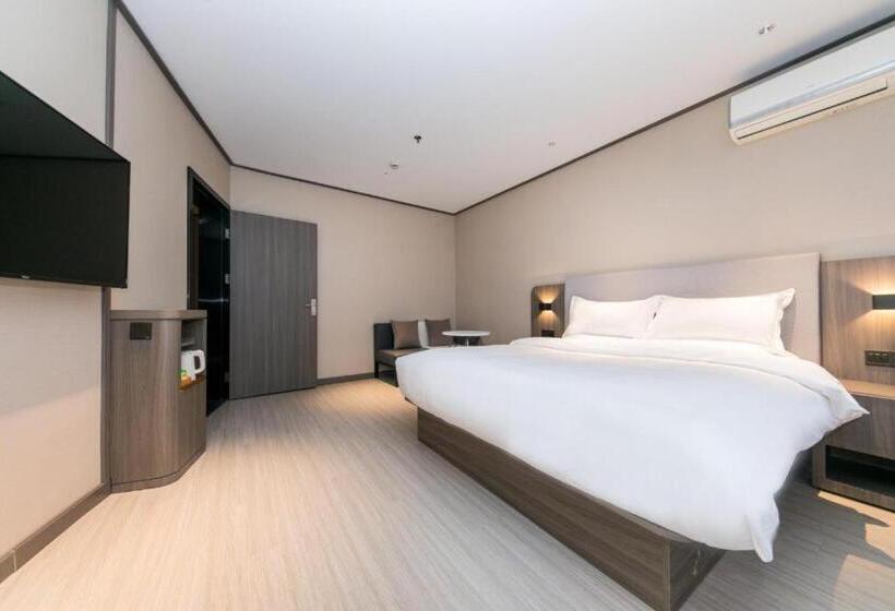 汽车旅馆 Hanting Hotel Jiaojiang Zhongshan West Road