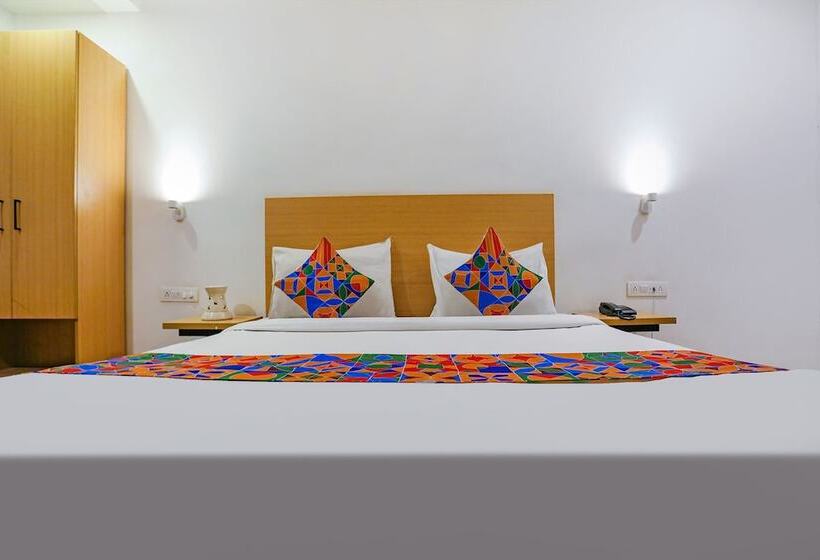 Fabhotel Urban Residency