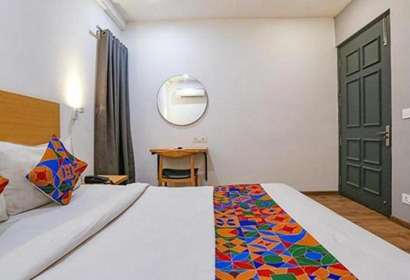 Fabhotel Urban Residency