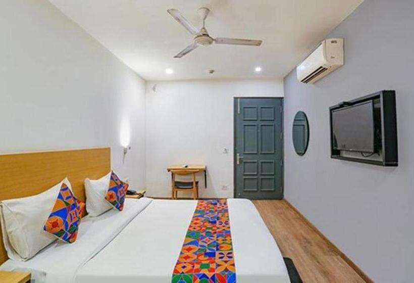 Fabhotel Urban Residency