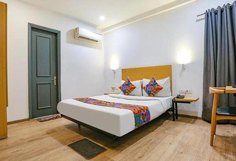 Fabhotel Urban Residency