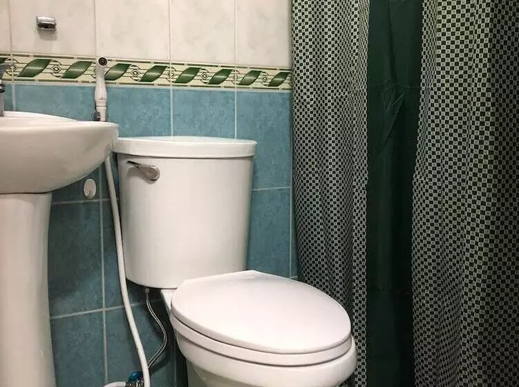 Hotelli Amirsache Villa