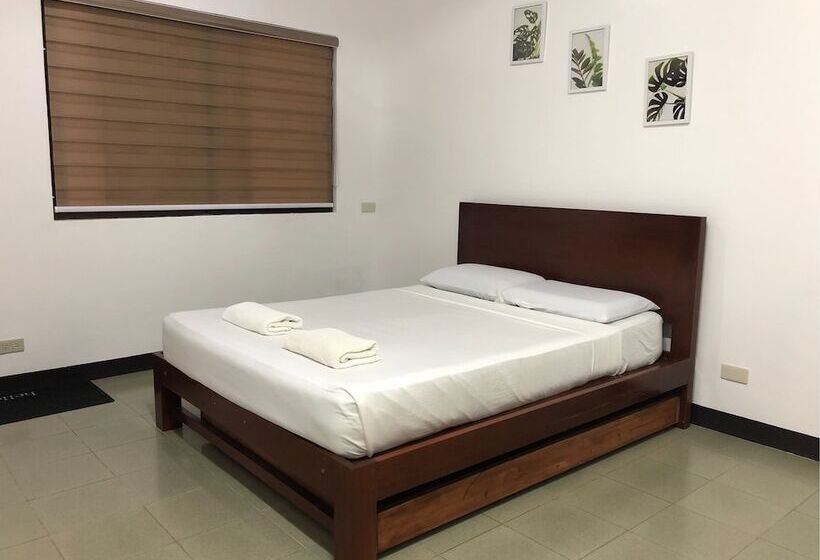 ホテル Amirsache Villa