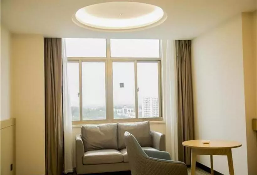 ホテル City Comfort Inn Wanning Wan'an Avenue High Speed Railway Station