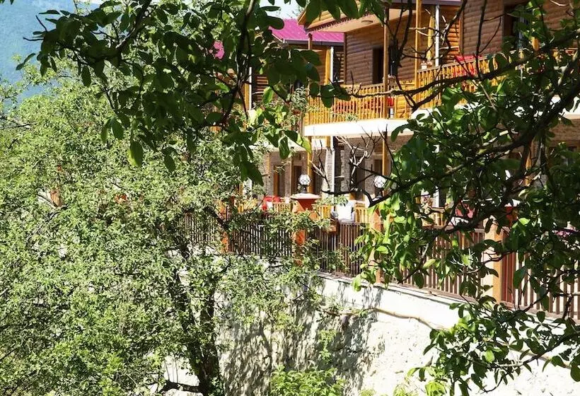 هتل Dergiz Tatil Koyu