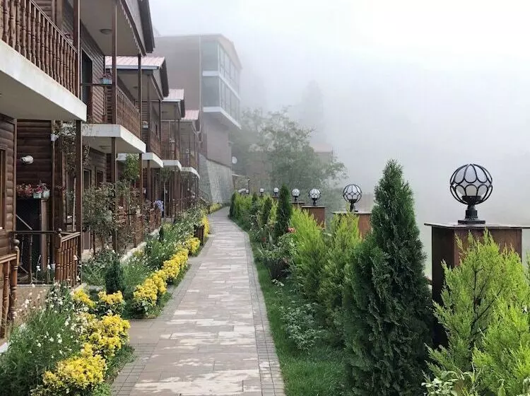 هتل Dergiz Tatil Koyu