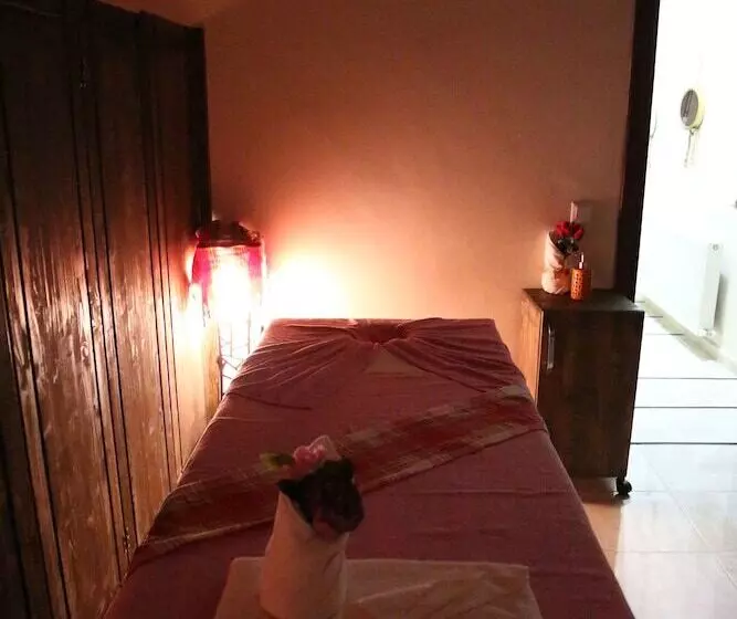 هتل Dergiz Tatil Koyu