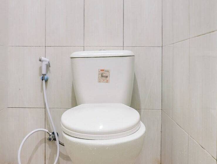 酒店 Garuda Guest House By Oyo Room