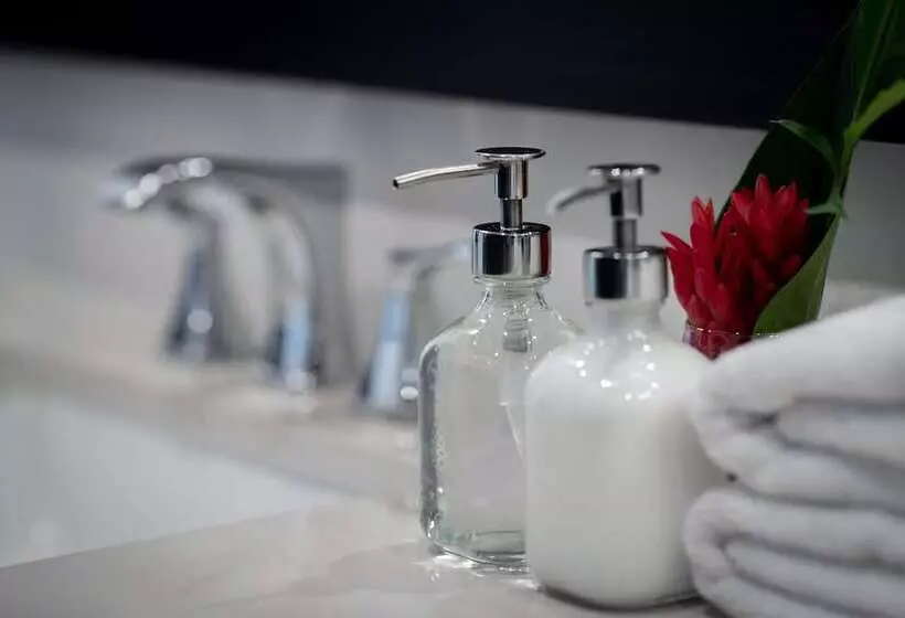 Hotelli Golden Pineapple Villas