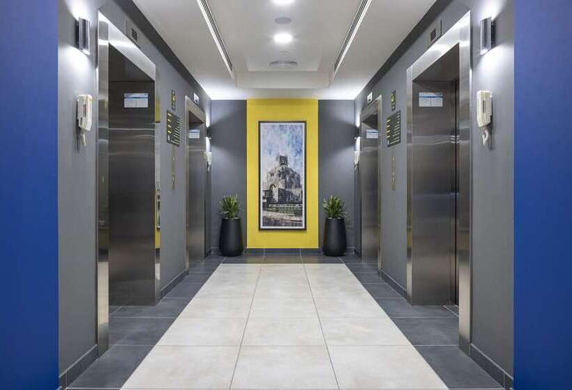 هتل Hampton By Hilton Doha Old Town