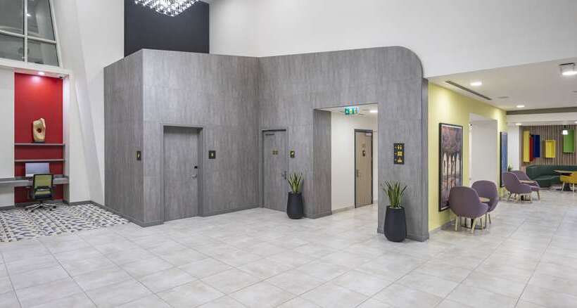 هتل Hampton By Hilton Doha Old Town