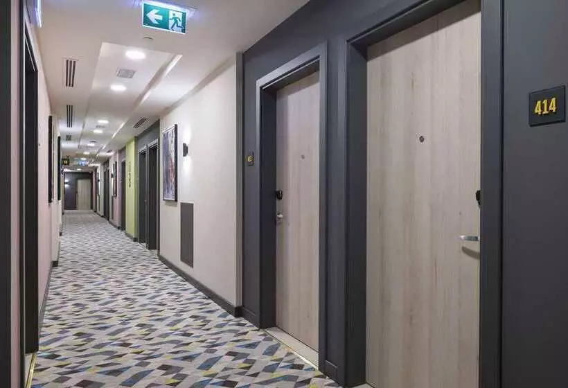 هتل Hampton By Hilton Doha Old Town