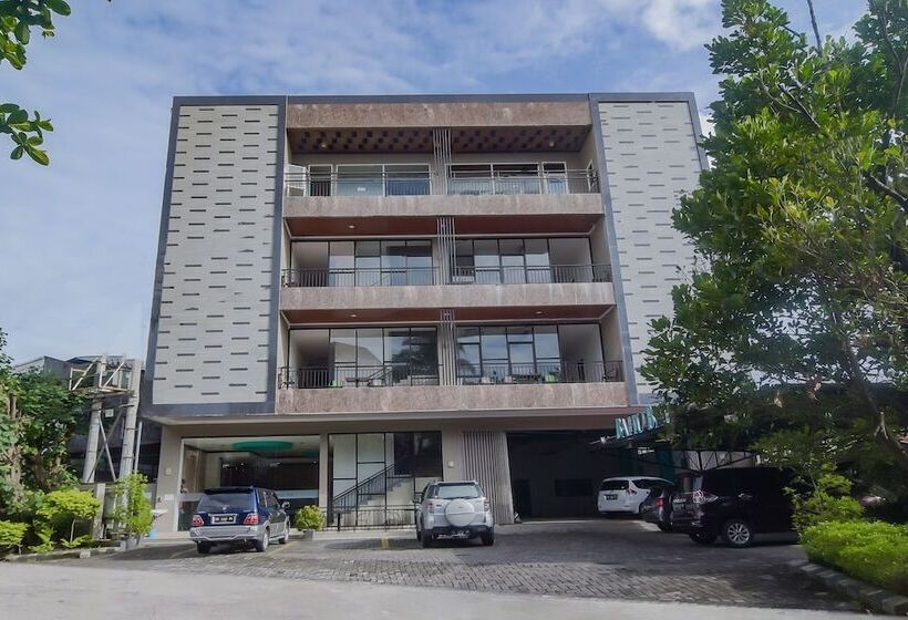 Hotel Oyo 90312 Bahu Bay