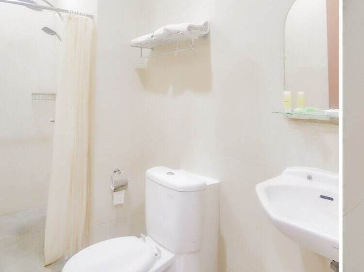 Hotel Oyo 90312 Bahu Bay