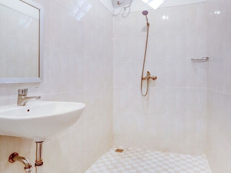 בית מלון כפרי Puri Kramas Canggu By Oyo Rooms