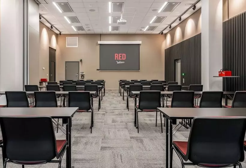 هتل Radisson Red Oslo økern