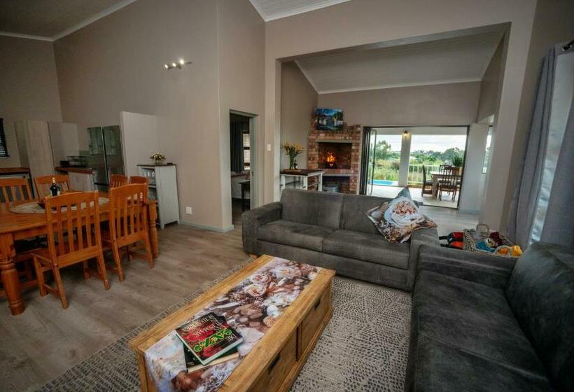 La Belle Vie At Village Living