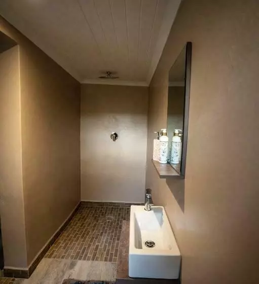 La Belle Vie At Village Living