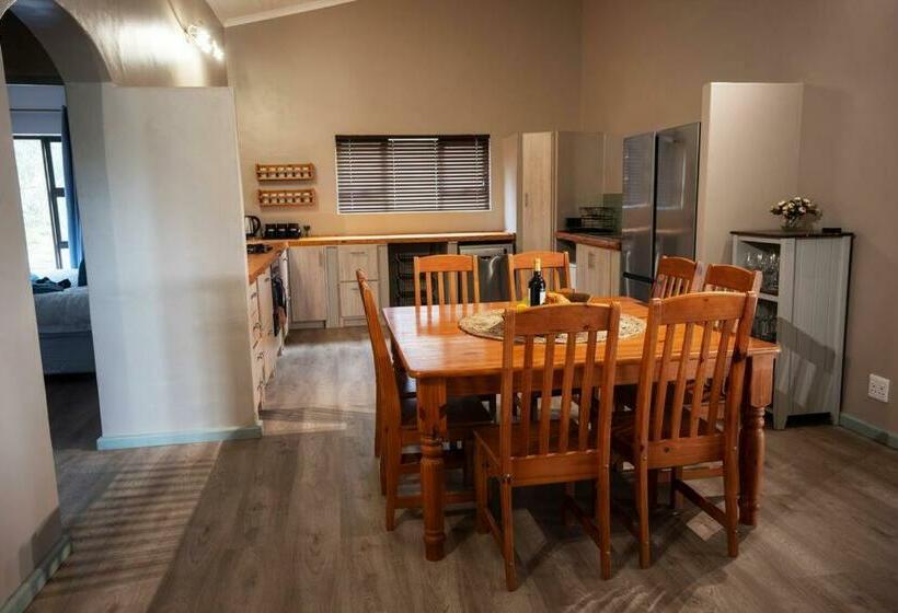 La Belle Vie At Village Living