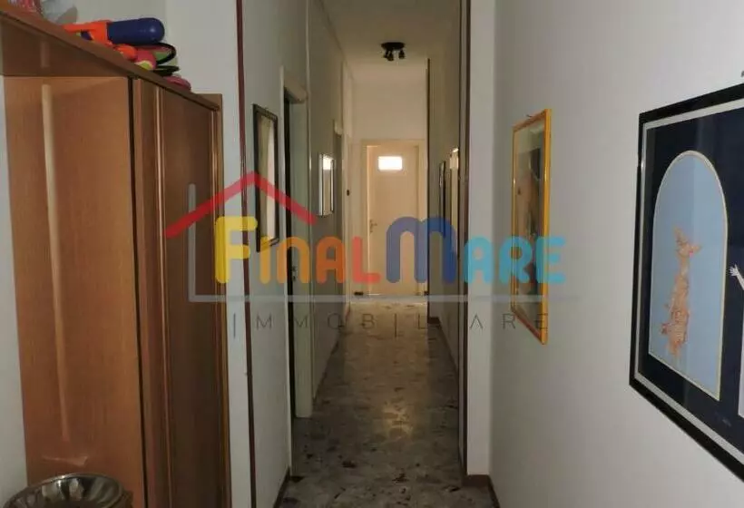 09m6 Alloggio Via Pleiadi