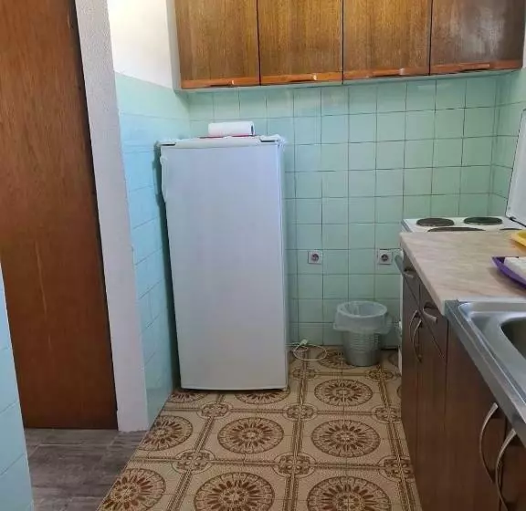 Apartmani Sutomore