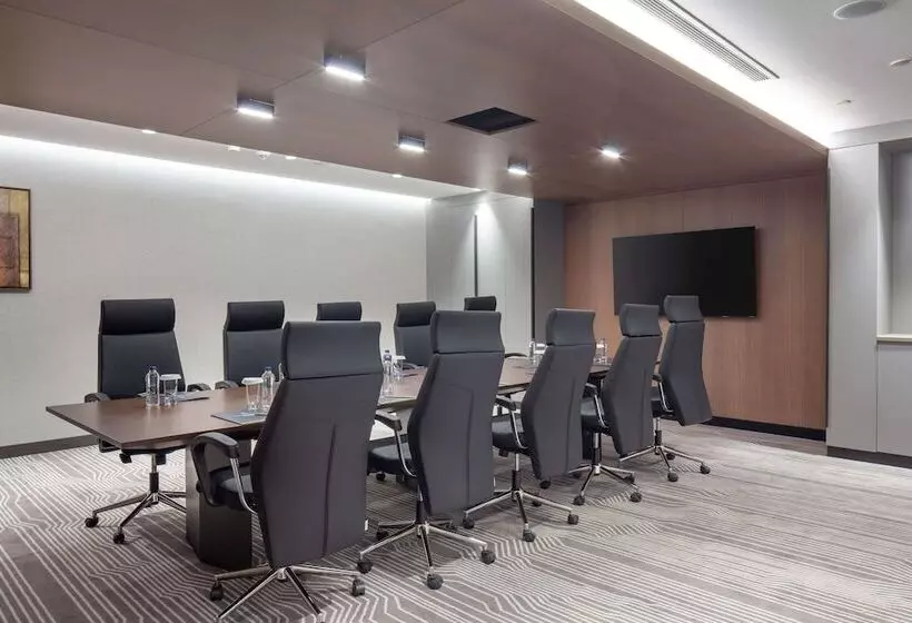 ホテル Doubletree By Hilton Canakkale