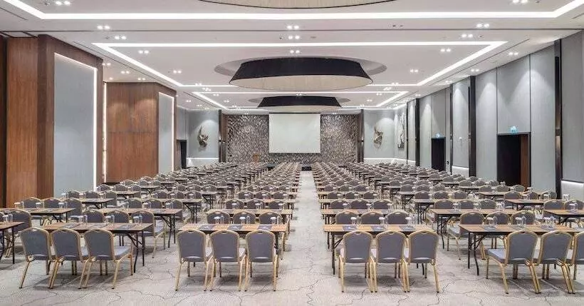 ホテル Doubletree By Hilton Canakkale