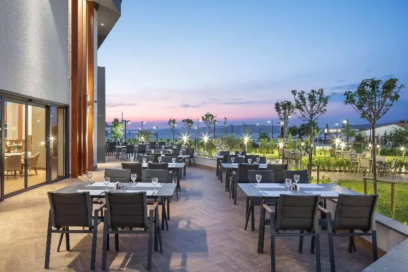 ホテル Doubletree By Hilton Canakkale