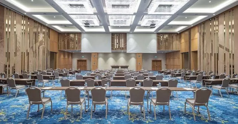 هتل Hilton Garden Inn Erzurum