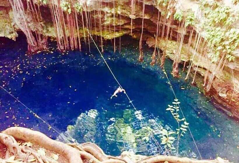 Hotelli Stardust Inn