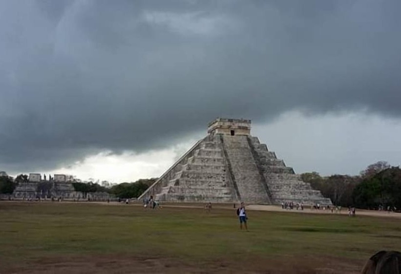 Hotelli Stardust Inn