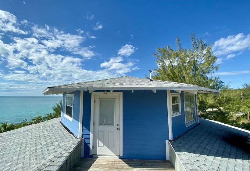 هتل The Sunset Cove And Rainbow Room