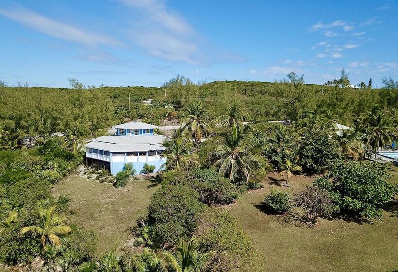 هتل The Sunset Cove And Rainbow Room