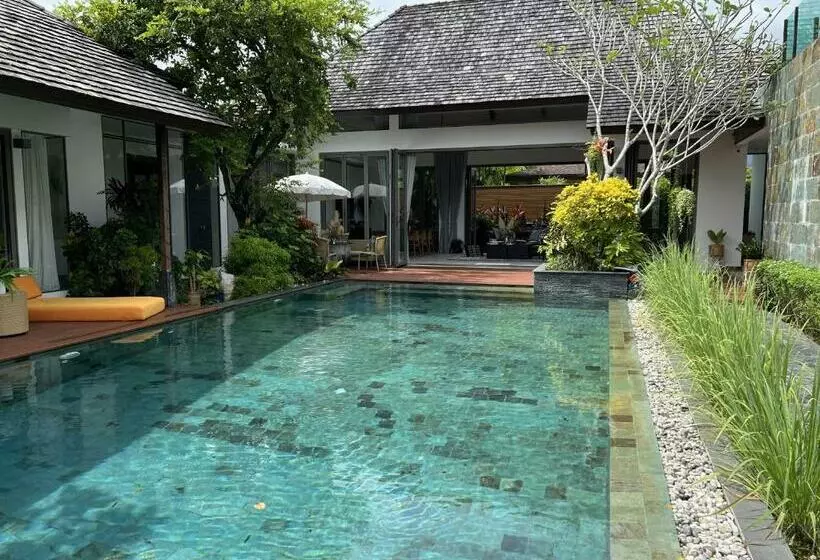 The Blue Villa
