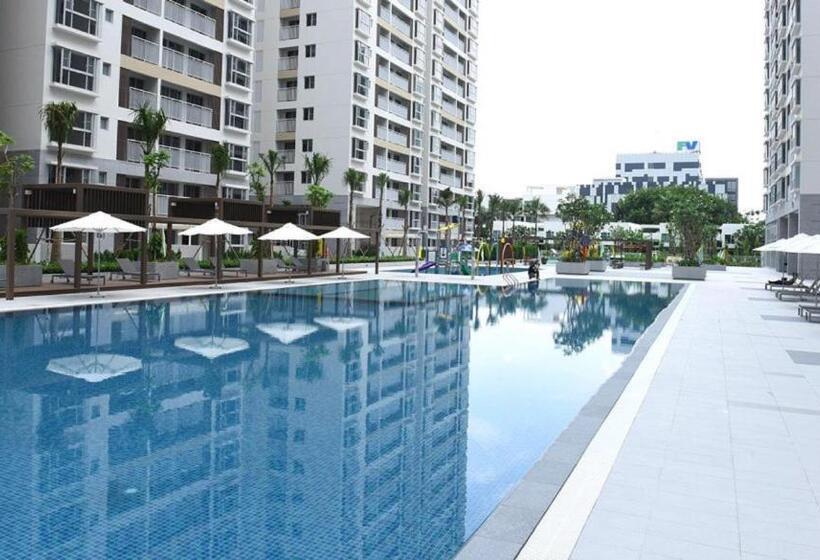 Apartments At Scenic Valley