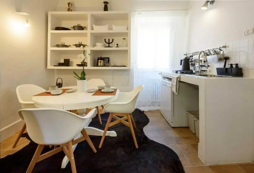 Appartamento Studio E Design In Centro Storico Sulmona