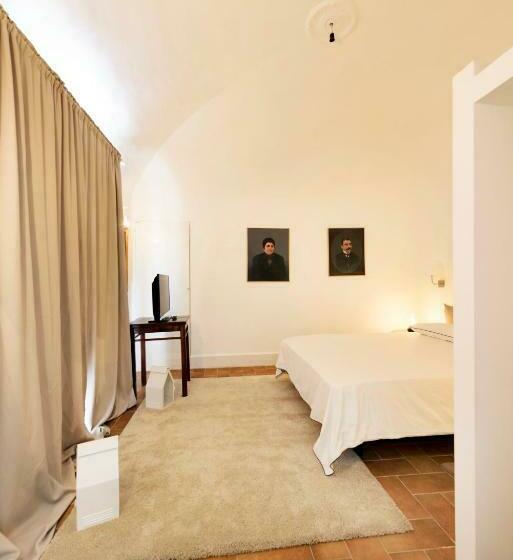 Appartamento Studio E Design In Centro Storico Sulmona