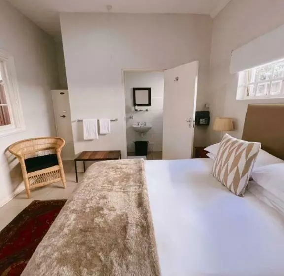 Aamiaismajoitus (B&B) Ebony Moon