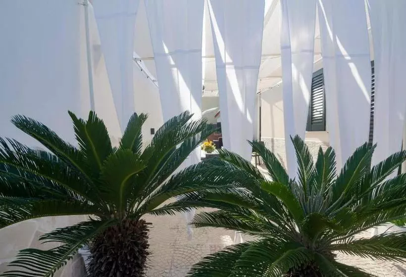 Aamiaismajoitus (B&B) Villa Alfonsina