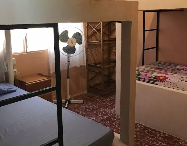 Hotelli Casa Angela   Hostel