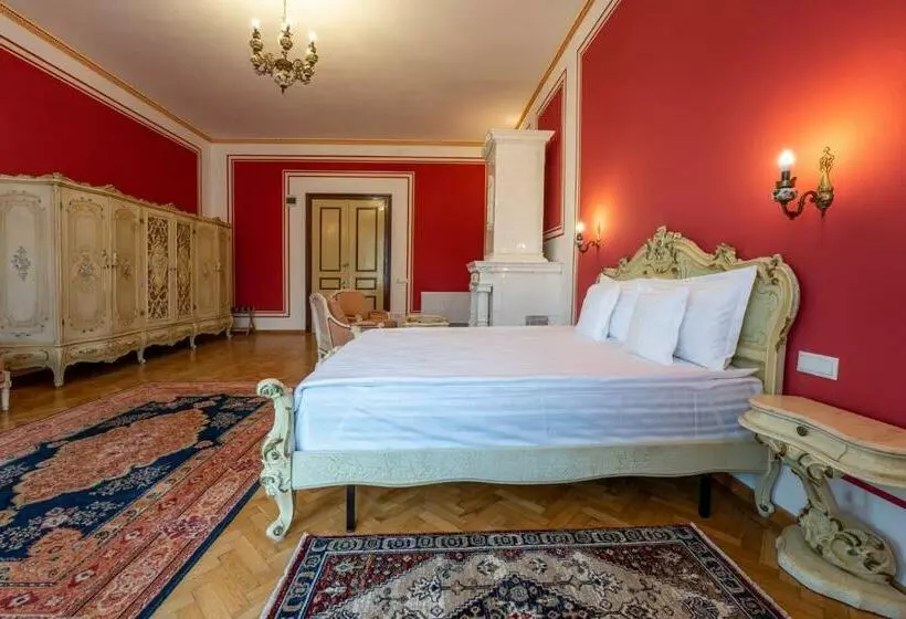 ホテル Clasic Haus Sighisoara