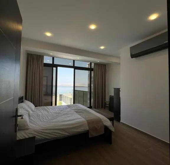 هتل Follow Sea Villa